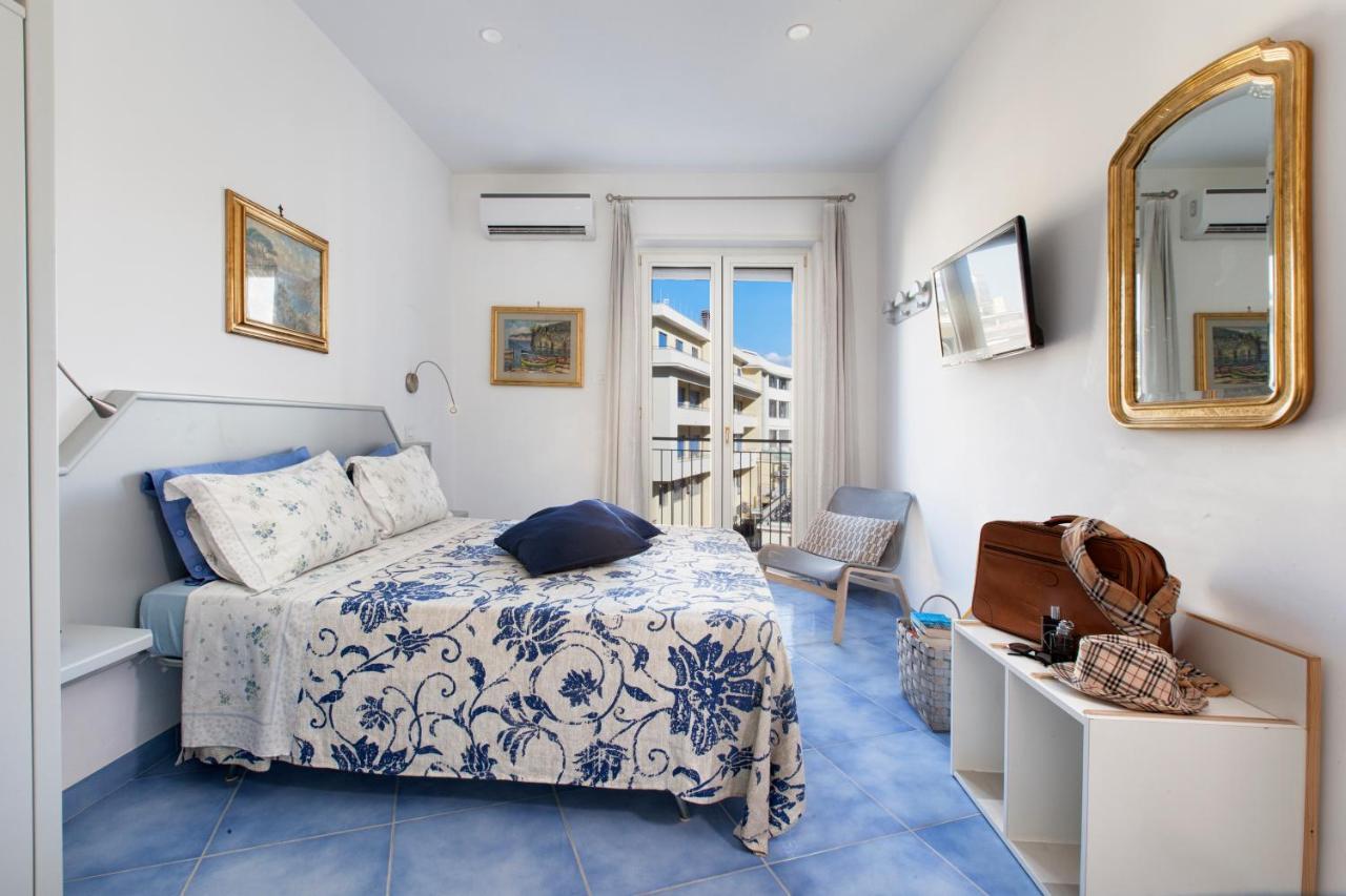 Cafiero Flat Apartment Sorrento Bagian luar foto