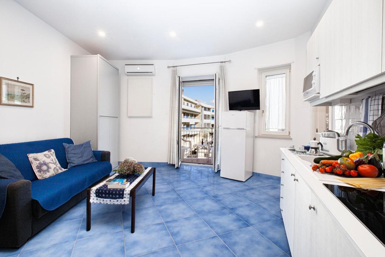 Cafiero Flat Apartment Sorrento Bagian luar foto